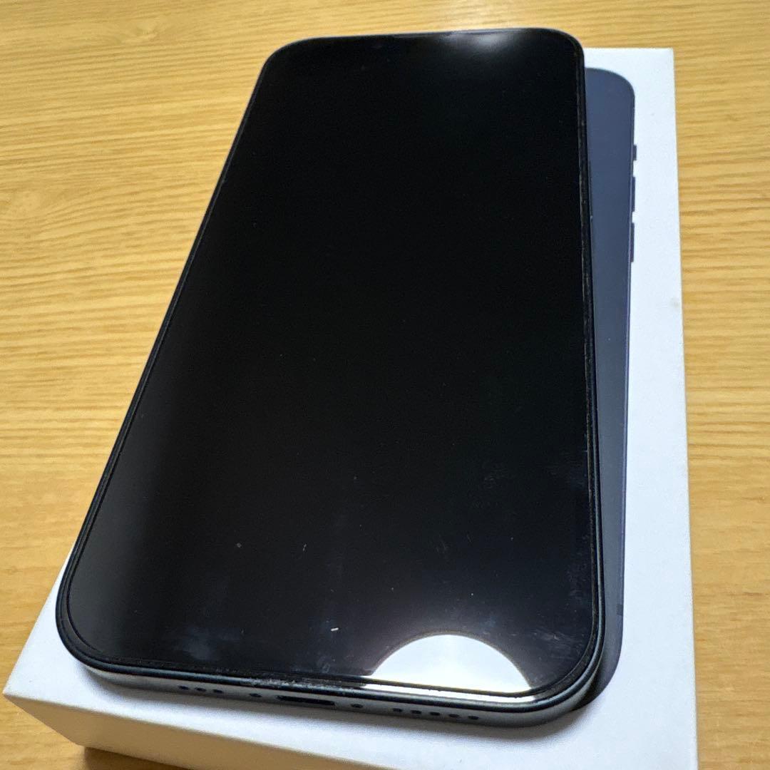 Apple iPhone 13 ミッドナイト256G 85%