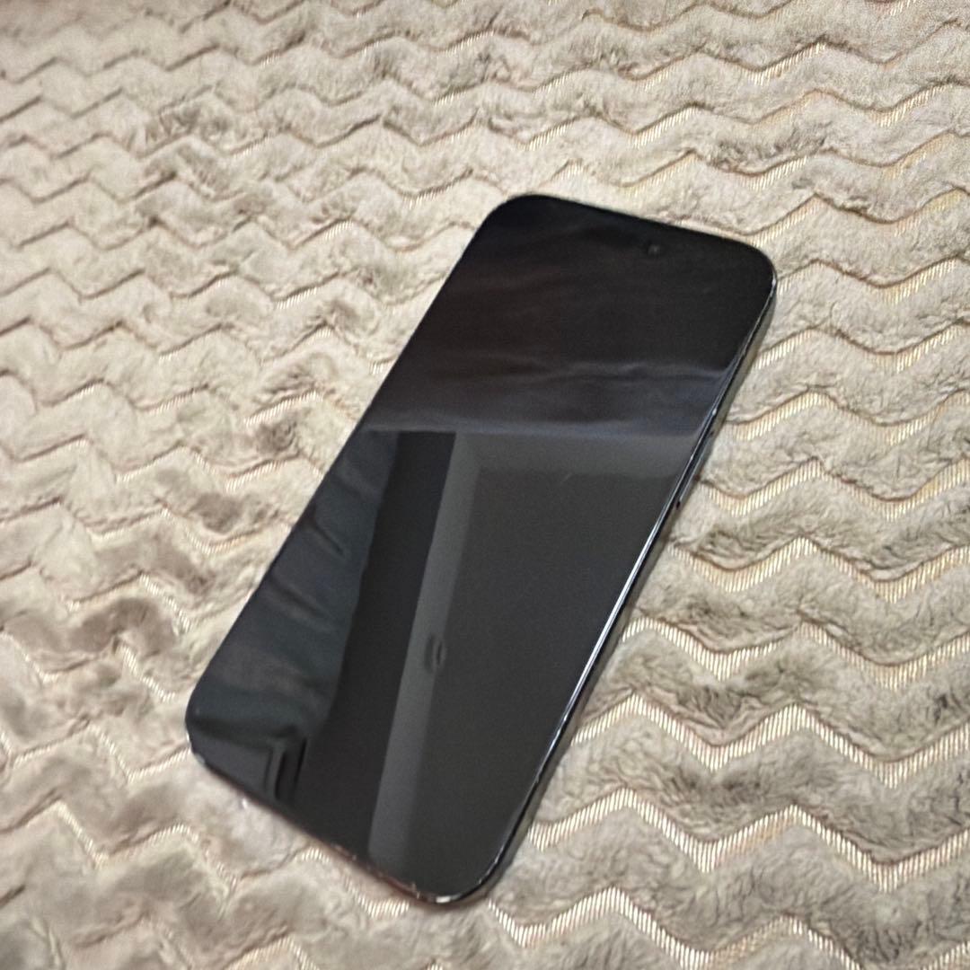 iphone 15 128GB ブラックSIMフリー バッテリー100％