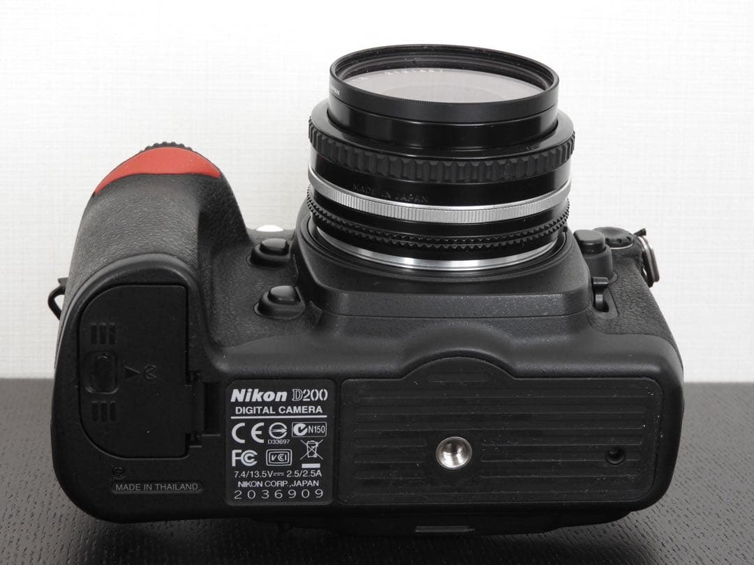 Nikon D200 NIKKOR 50mm f1.8 単焦点 オールドレンズ