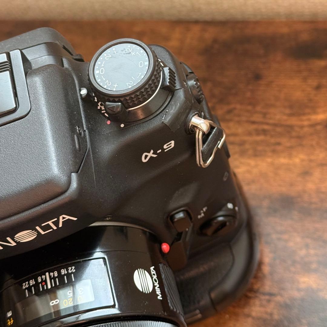 MINOLTA α-9、AF 50mm F1.4、ストロボ、ストラップほか