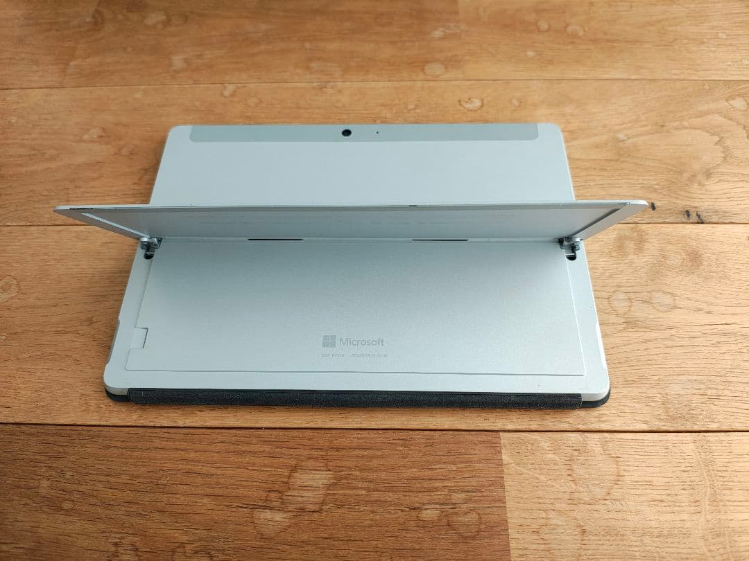 【バッテリサイクル1回、ほぼ未使用】Microsoft Surface Go3