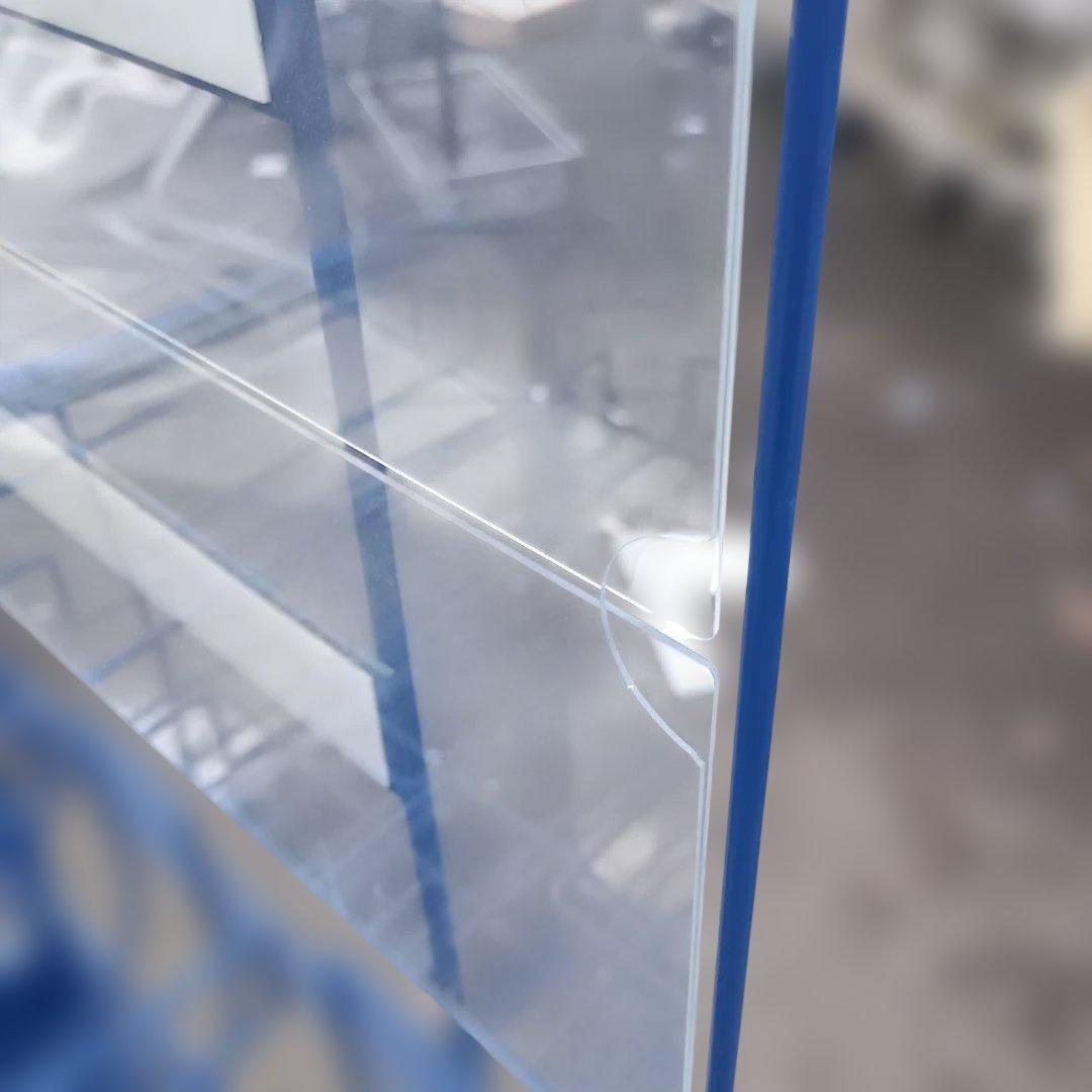 ７５４６）サントリーBOSS　店頭展示用　ディスプレイスタンド　店舗什器　ワゴン