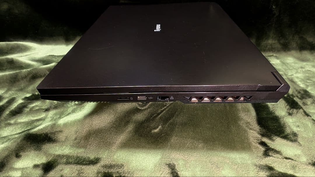 iiyama ノートPC 12世代CPU i7 【キートップ一部欠品】