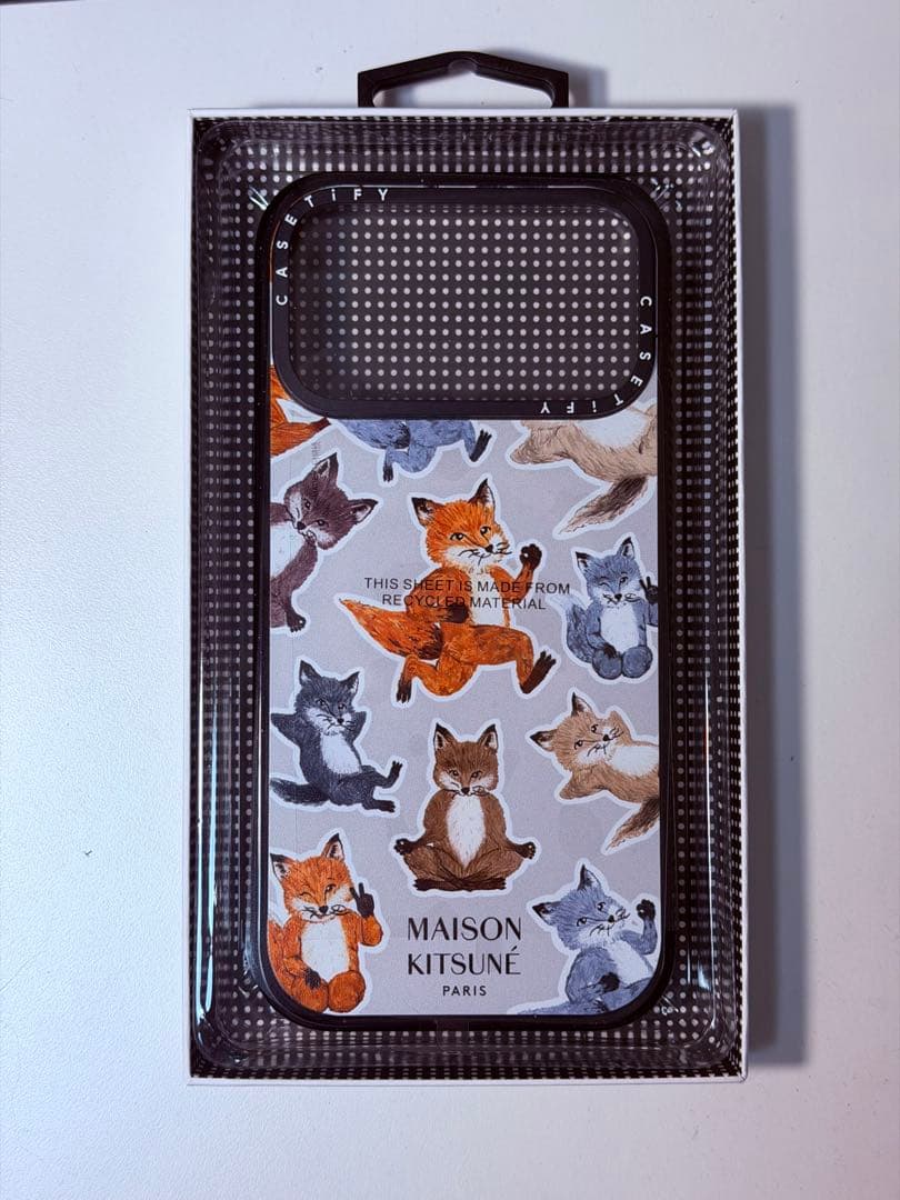 【ほぼ新品】CASETiFY iPhone17ProMax用ケース