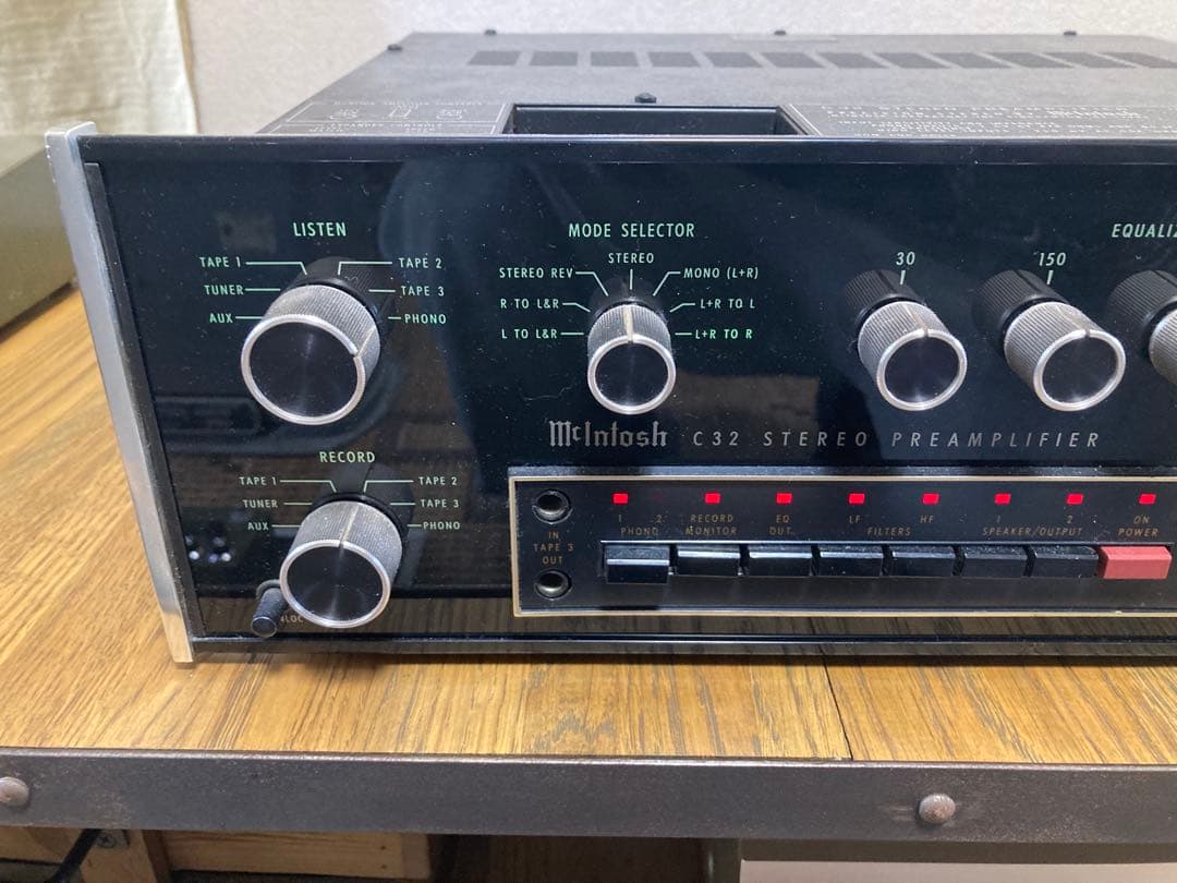 McIntosh C32 マッキントッシュ プリアンプ