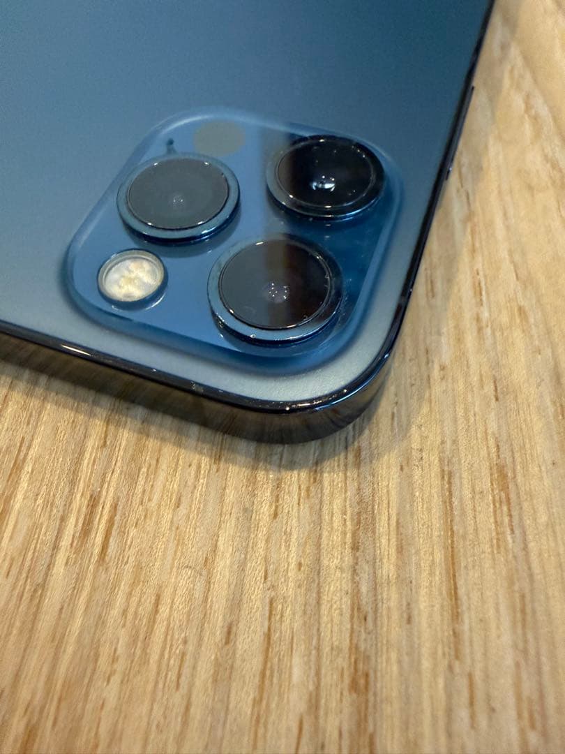 Apple iPhone 12 Pro 128GB 本体 ケース付き