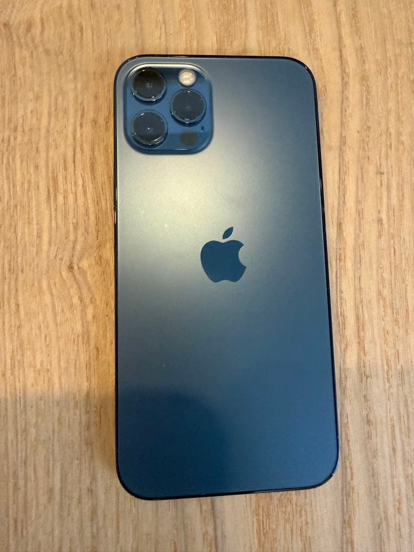 Apple iPhone 12 Pro 128GB 本体 ケース付き