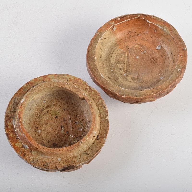茶道具　伊賀焼　菊香合　時代箱付　V　R9423