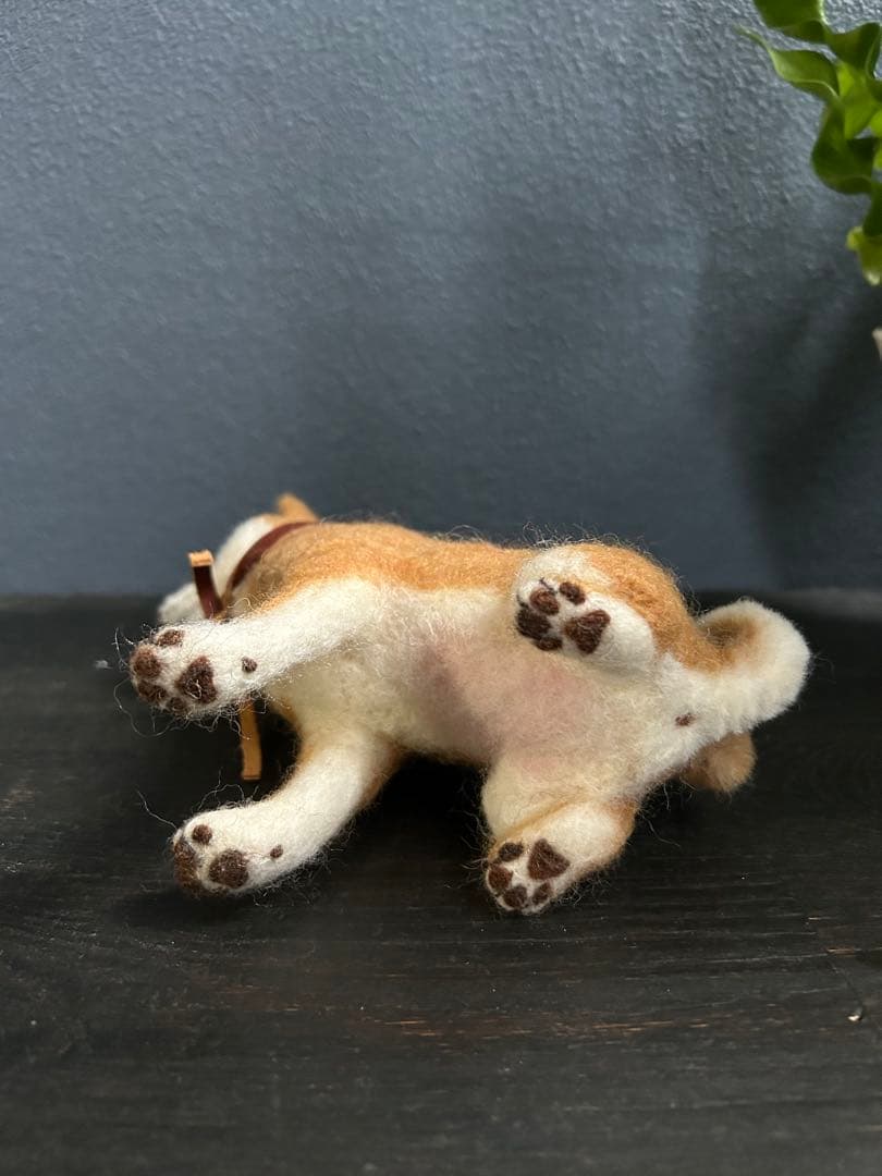 羊毛フェルト 柴犬 置物