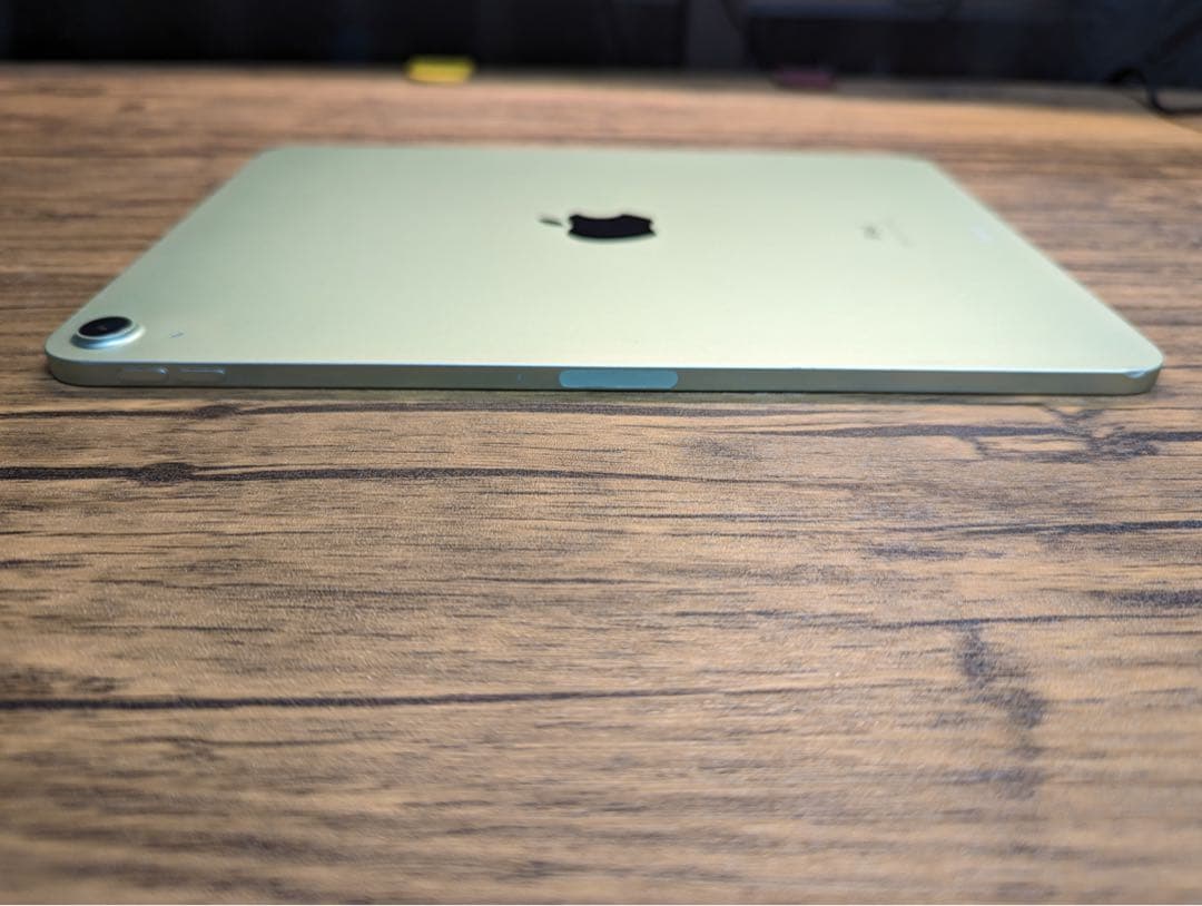 iPad Air 10.9 インチ 第4世代 Wi-Fiモデル グリーン