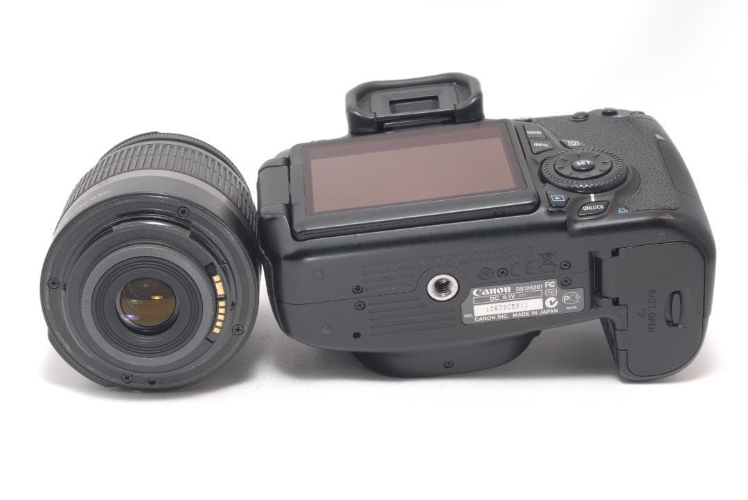 ⭐️本格一眼レフ⭐️Canon EOS 60D キャノン　デジタル一眼レフ