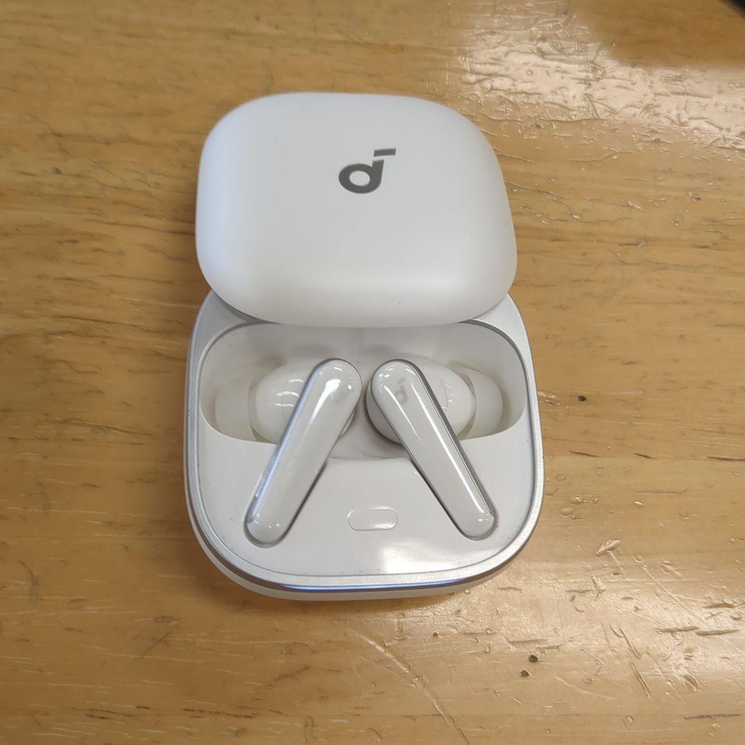 イヤホン Anker Soundcore Liberty5