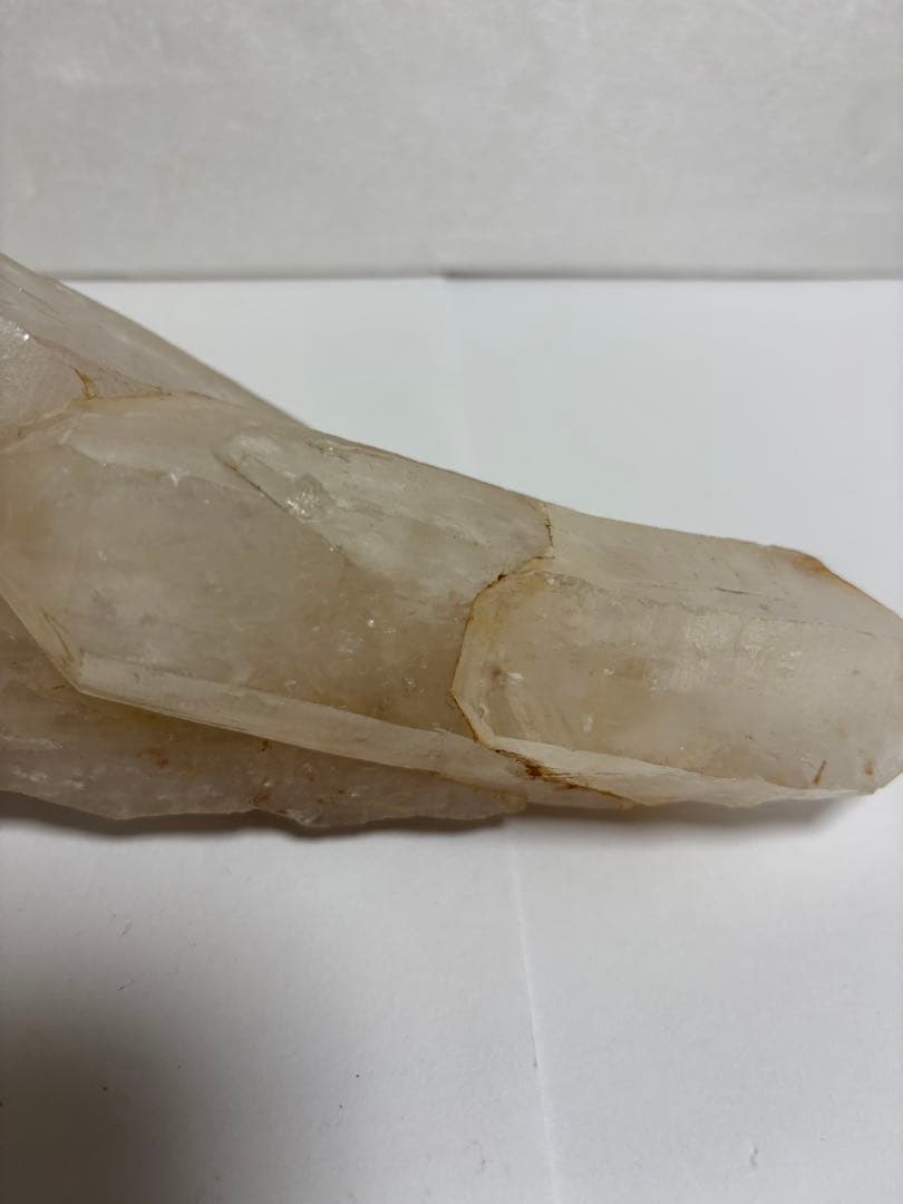 ヒマラヤ産　大きな水晶クラスタ　約1820g 置き物に良い形　パワーストーン