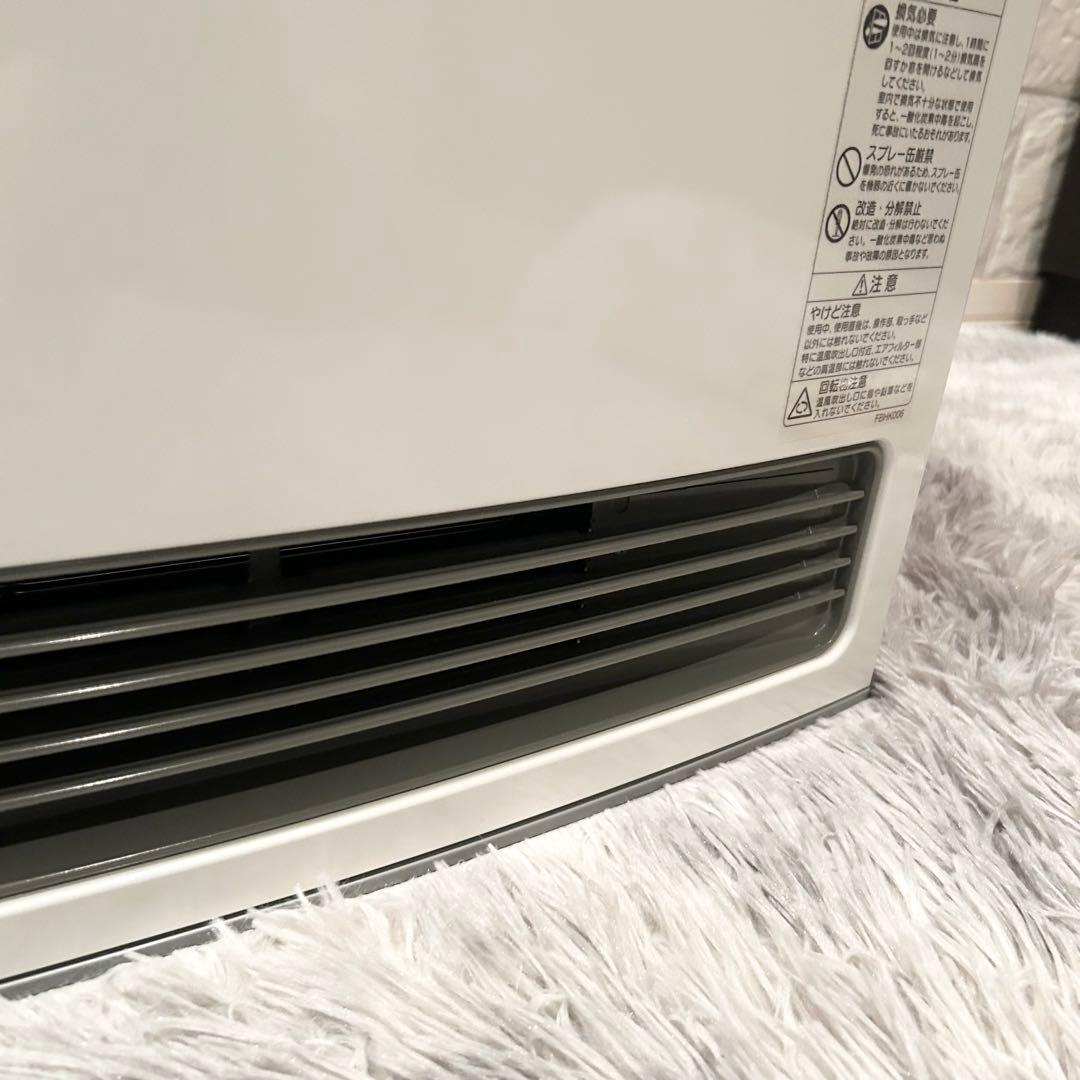 【極美品】ノーリツ　GFHー4006SーW5 ガスファンヒーター ガスホース付き