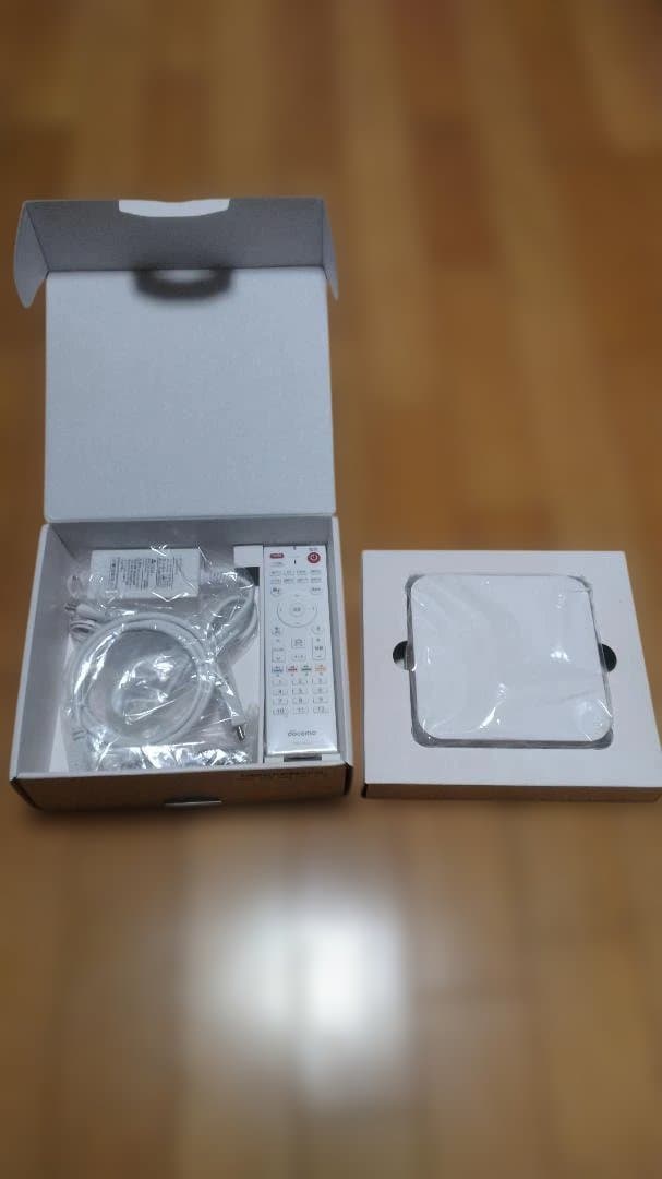 【未使用】docomo ドコモテレビターミナル 02
