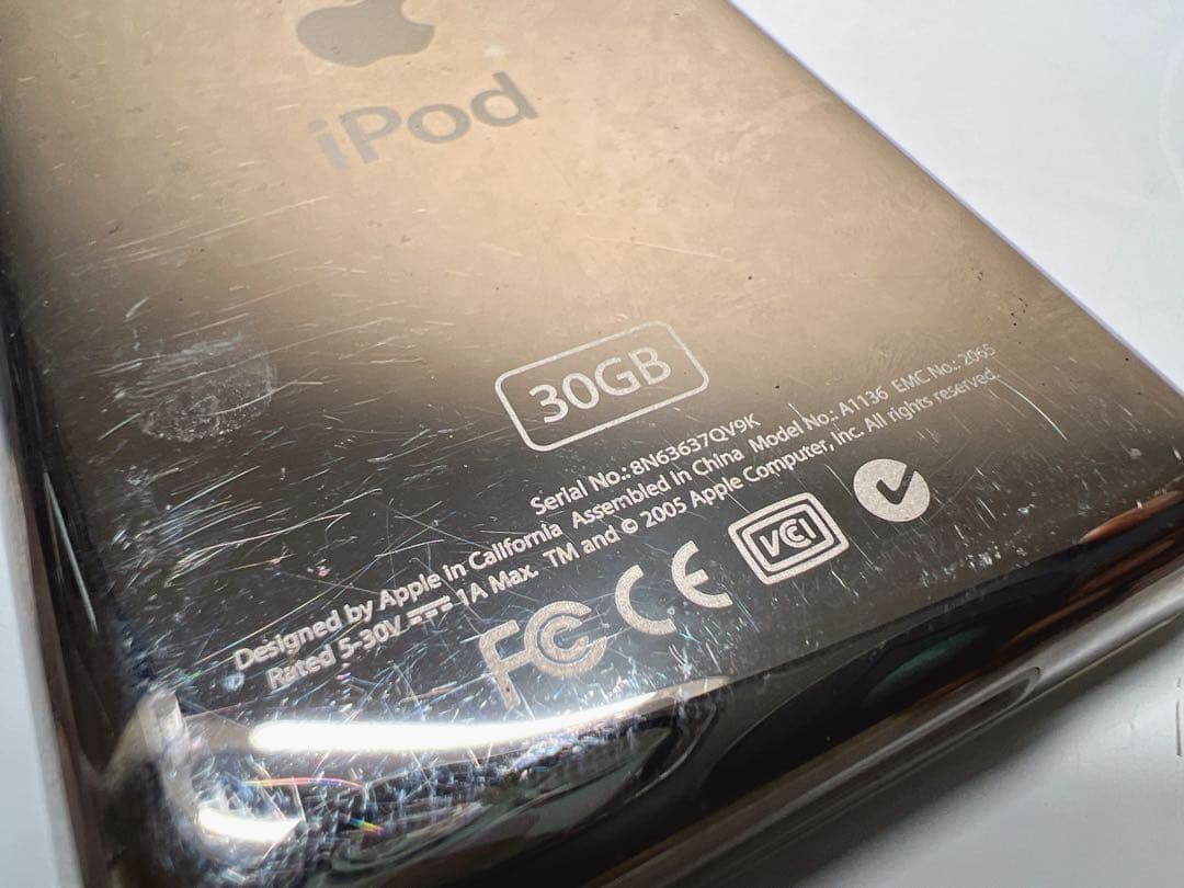 iPod Classic 第5世代 化30GB A1136