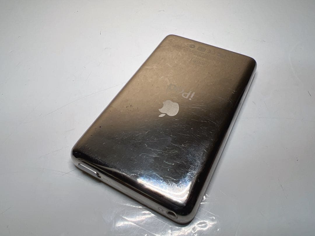 iPod Classic 第5世代 化30GB A1136