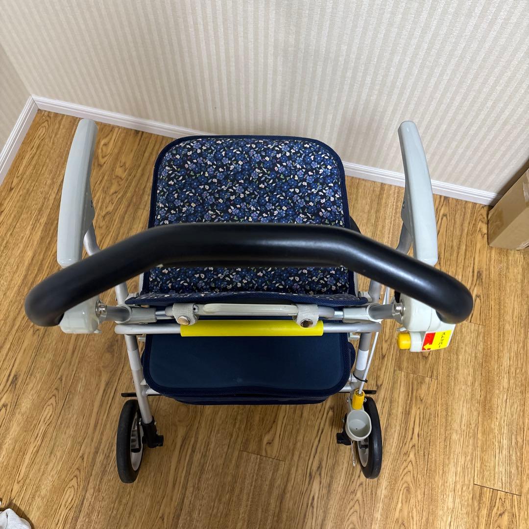 手押し車 シルバーカー ヘルスバックMB 載せれる座れる