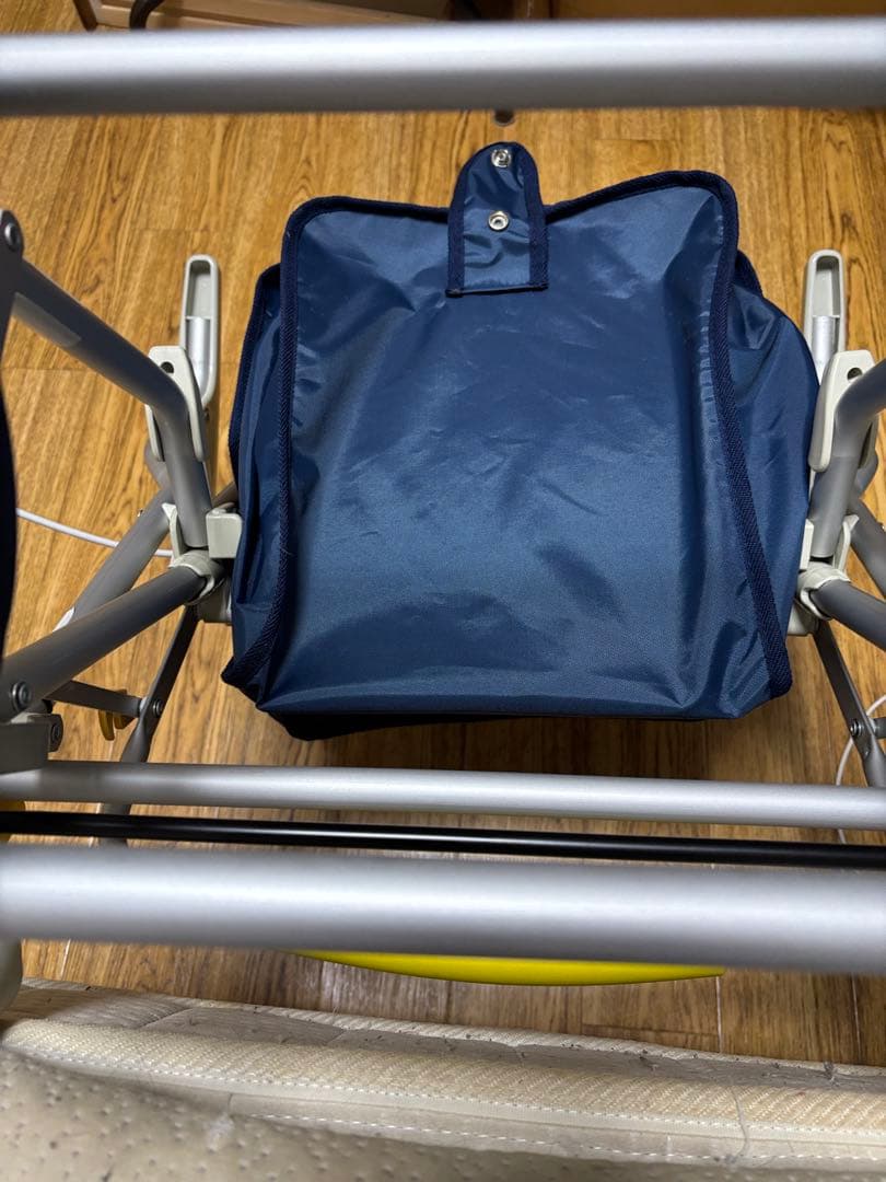 手押し車 シルバーカー ヘルスバックMB 載せれる座れる