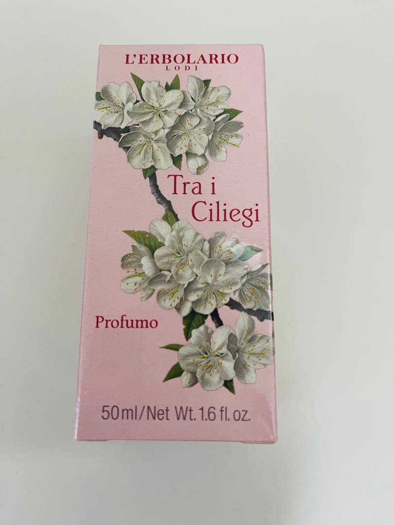 レルボラリオ　香水 50ml