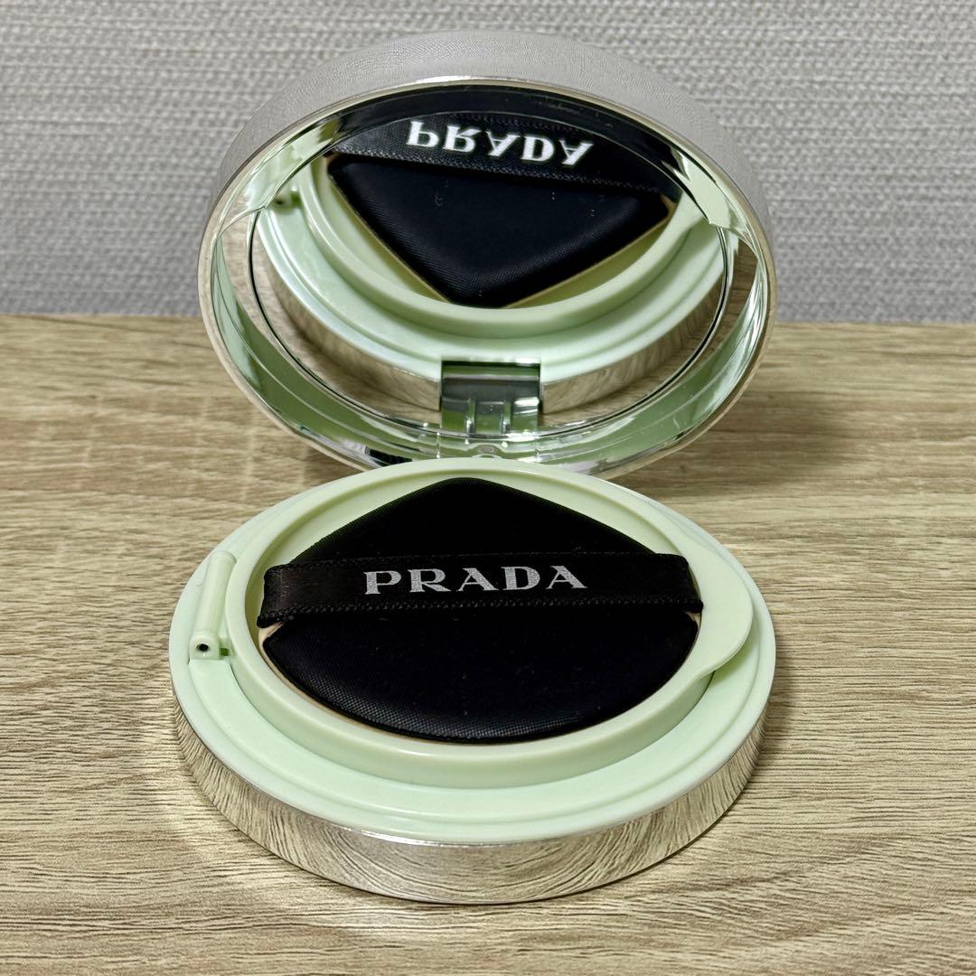 PRADA メッシュクッションファンデーション