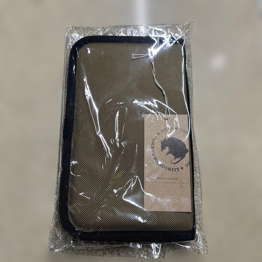 ラッツ　rats パスポートケース FREE BEIGE