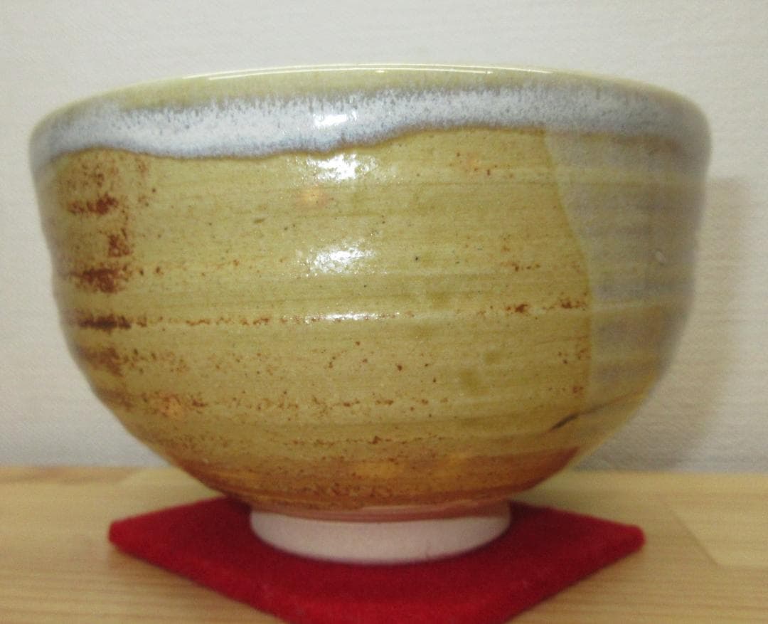 送料込【逢絢亭】茶道具 茶碗 京焼 灰釉 秋草の絵 中村秋峰 共箱入り
