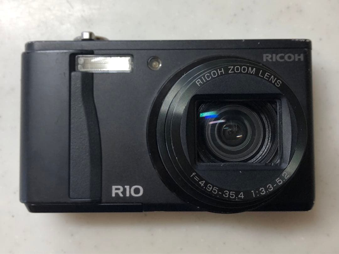 RICHO R10 リコー コンデジ ブラック（ジャンク）