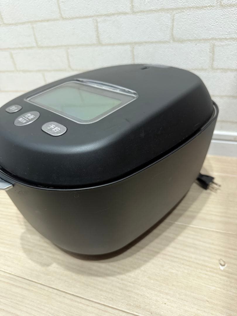 【中古】tiger タイガー 圧力IHジャー炊飯器 JRX-100-kt 23年