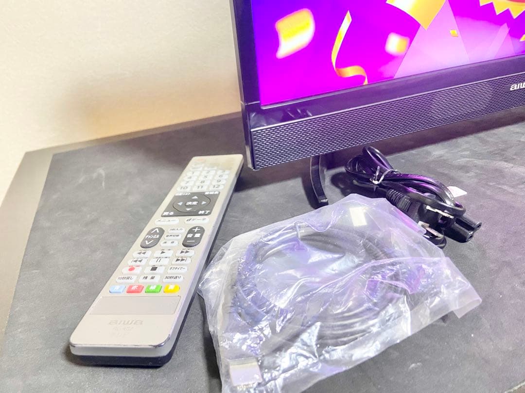 【すぐ使えます】aiwa 24型液晶テレビ ｜HDMI×2｜付属品あり｜