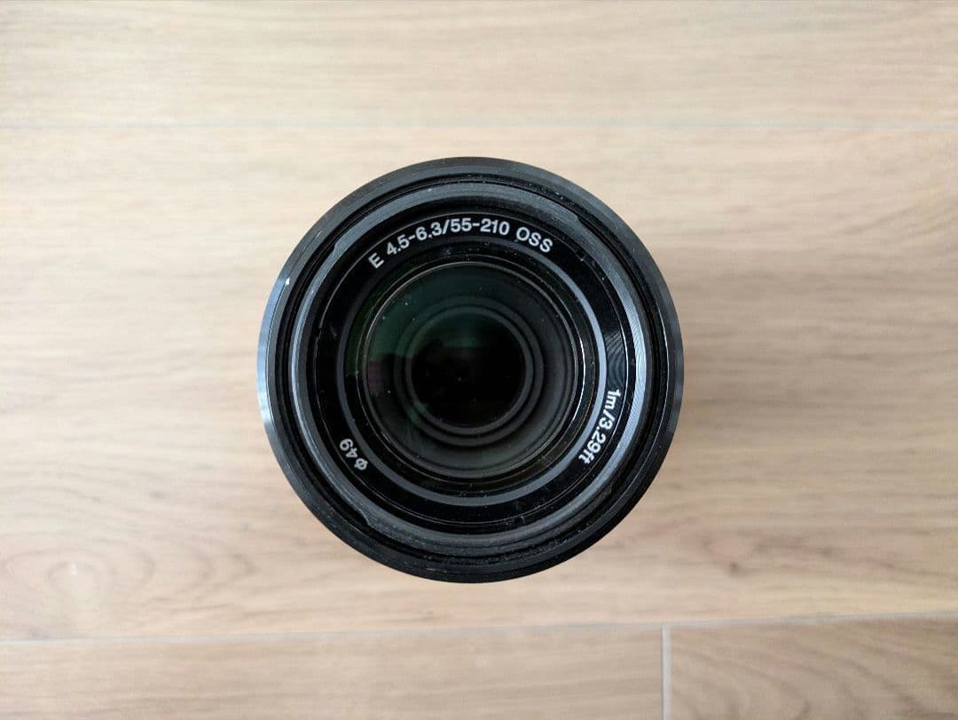 SONY 55-210mm F4.5-6.3 OSS ズームレンズ