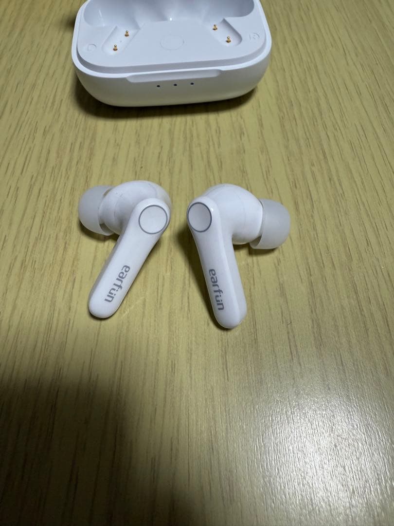 EarFun Air Pro 4 ホワイト