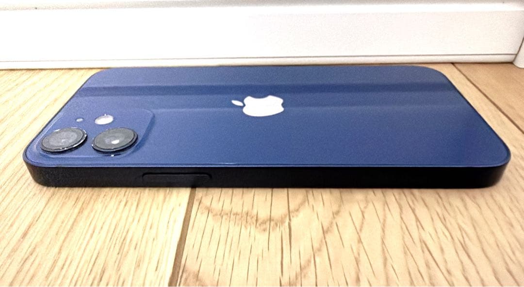 iPhone 12 mini 64GB SIMロックあり 初期化済・動作確認済み