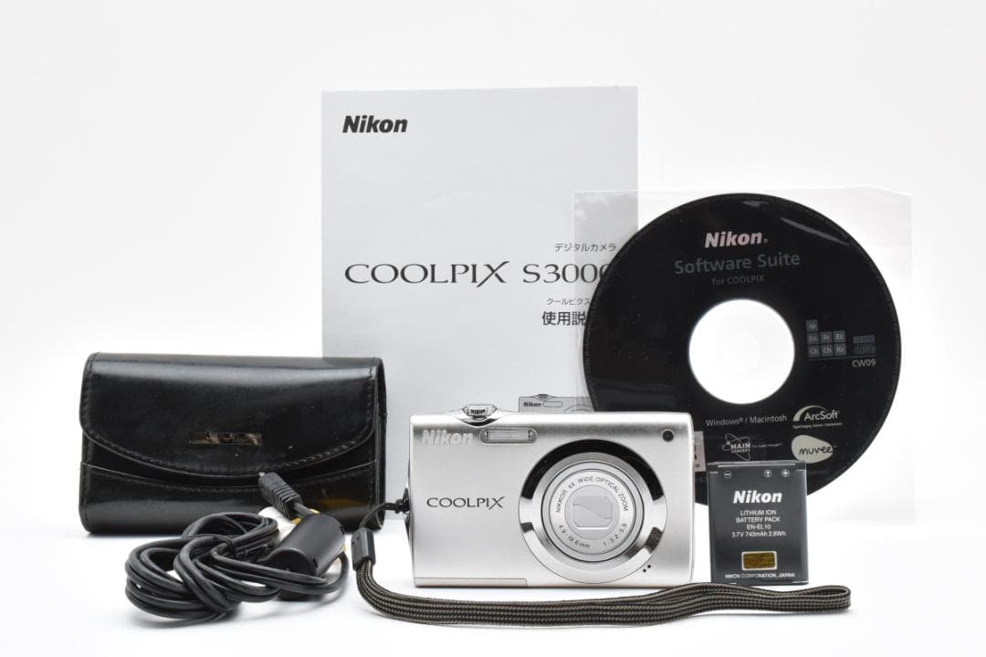 ニコン Nikon COOLPIX S3000 シルバー