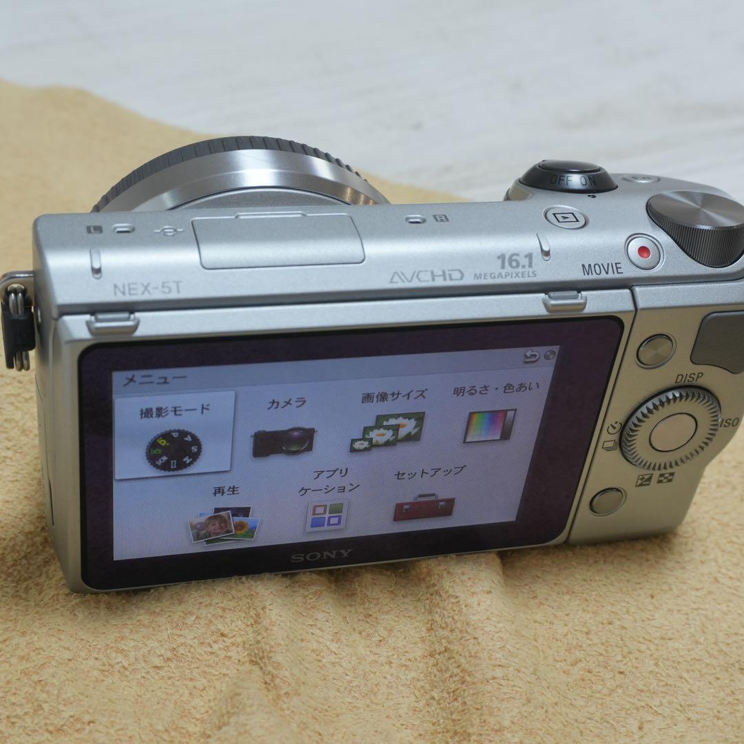 SONY NEX-5T シルバー　ミラーレス一眼 APS-C