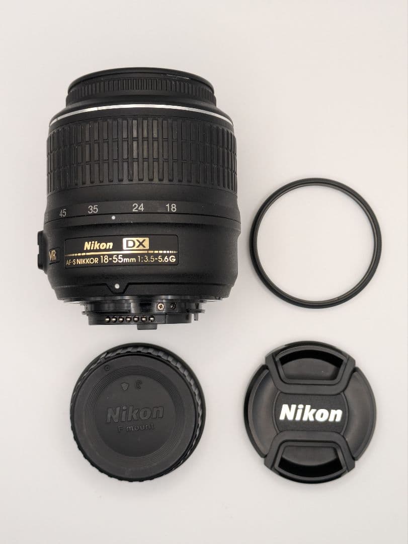 Nikon　D5300 レンズ (18-55)　VR
