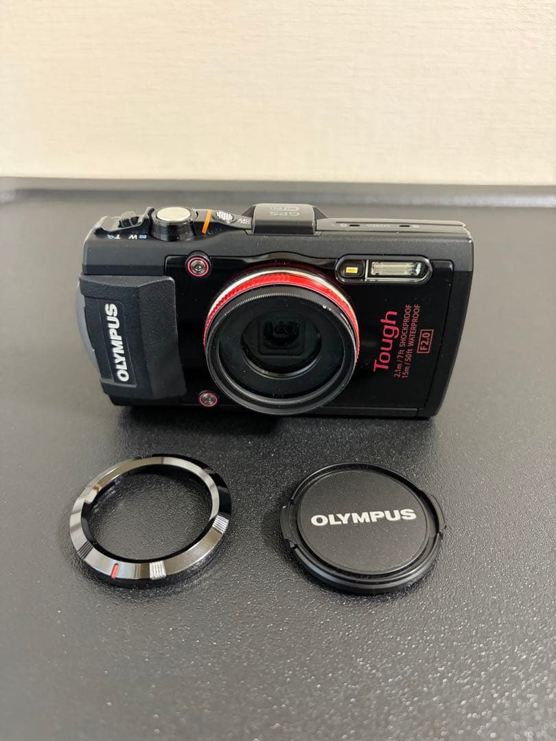 OLYMPUS TG-4 コンパクトデジタルカメラ