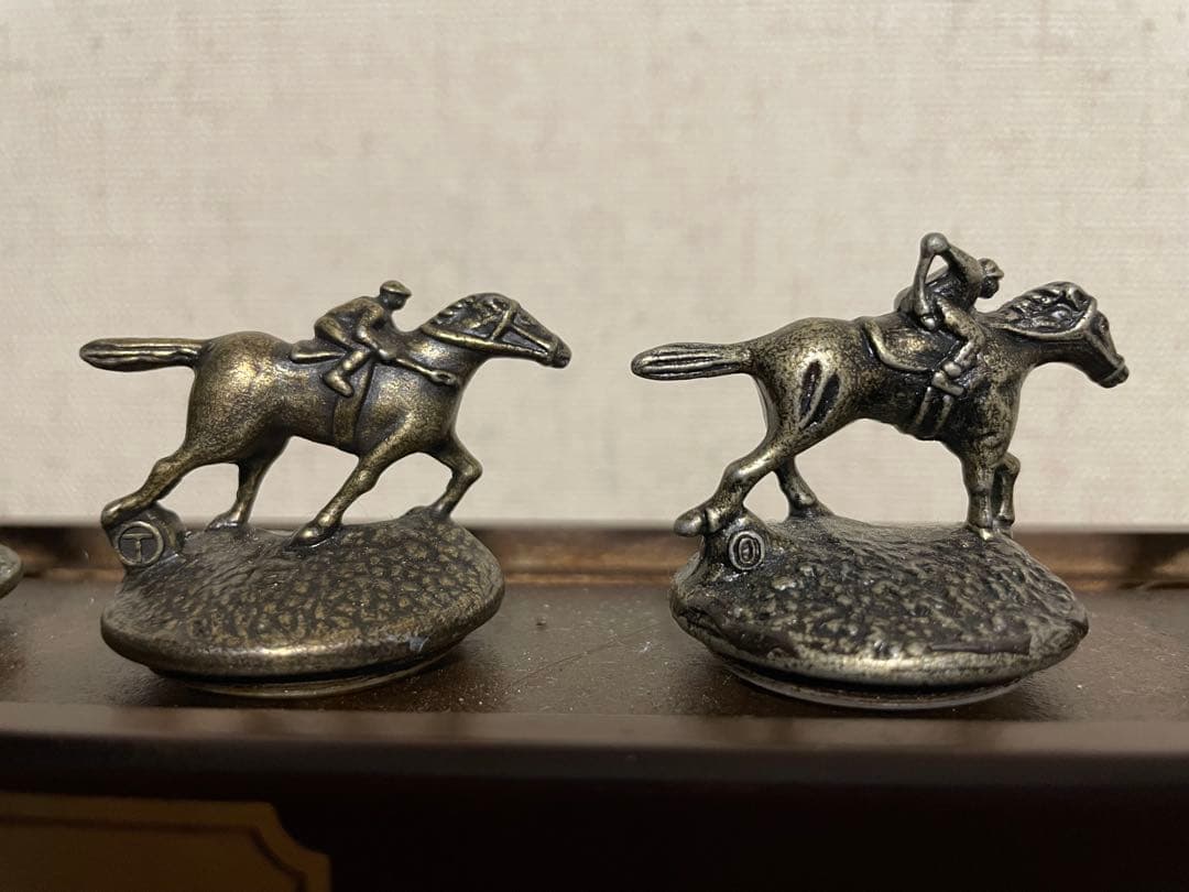 ブラントン　Blanton`s 木製ディスプレイ台座