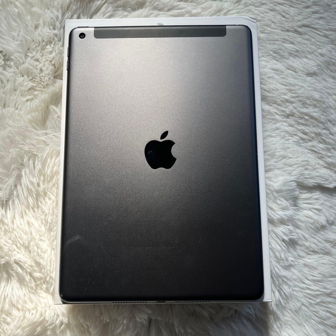 【早い者勝ち】iPad 第9世代 256GB SIMフリー 【すぐ発送】
