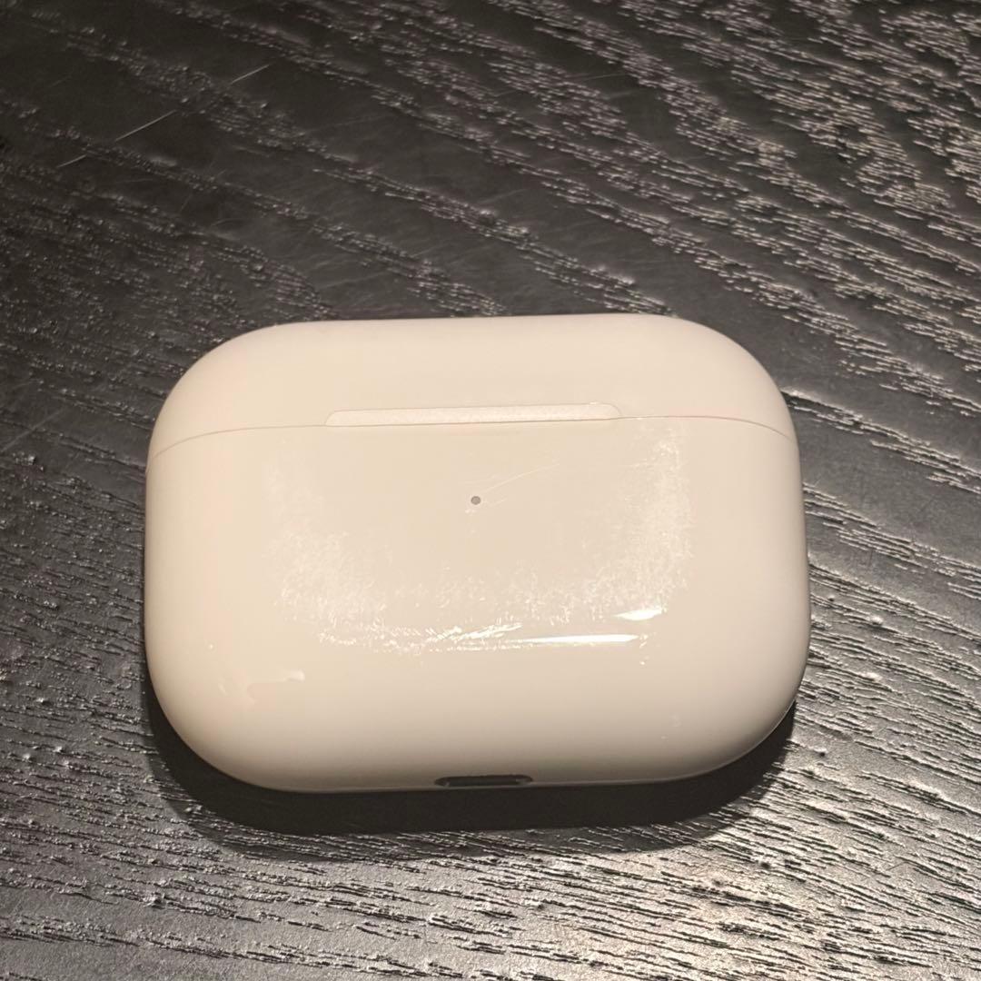 AirPods Pro 第1世代 右耳＋充電ケース Lightning