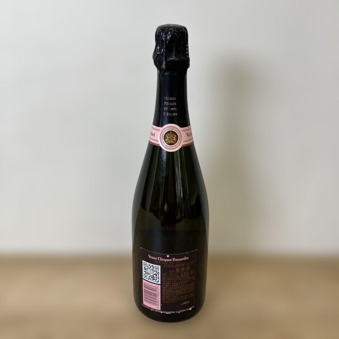 未開栓 ヴーヴクリコ ロゼ 果実酒 シャンパン 750ml ※ラベルキズ有※