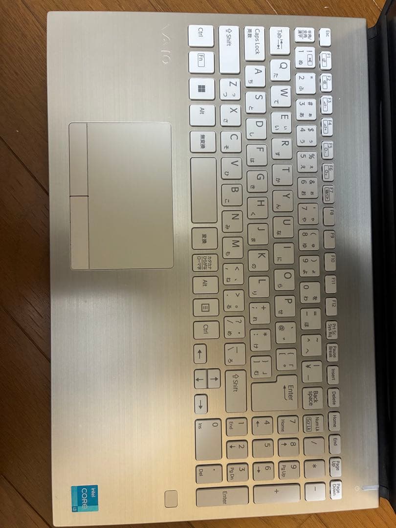 VAIO ホワイトノートパソコン 日本語配列