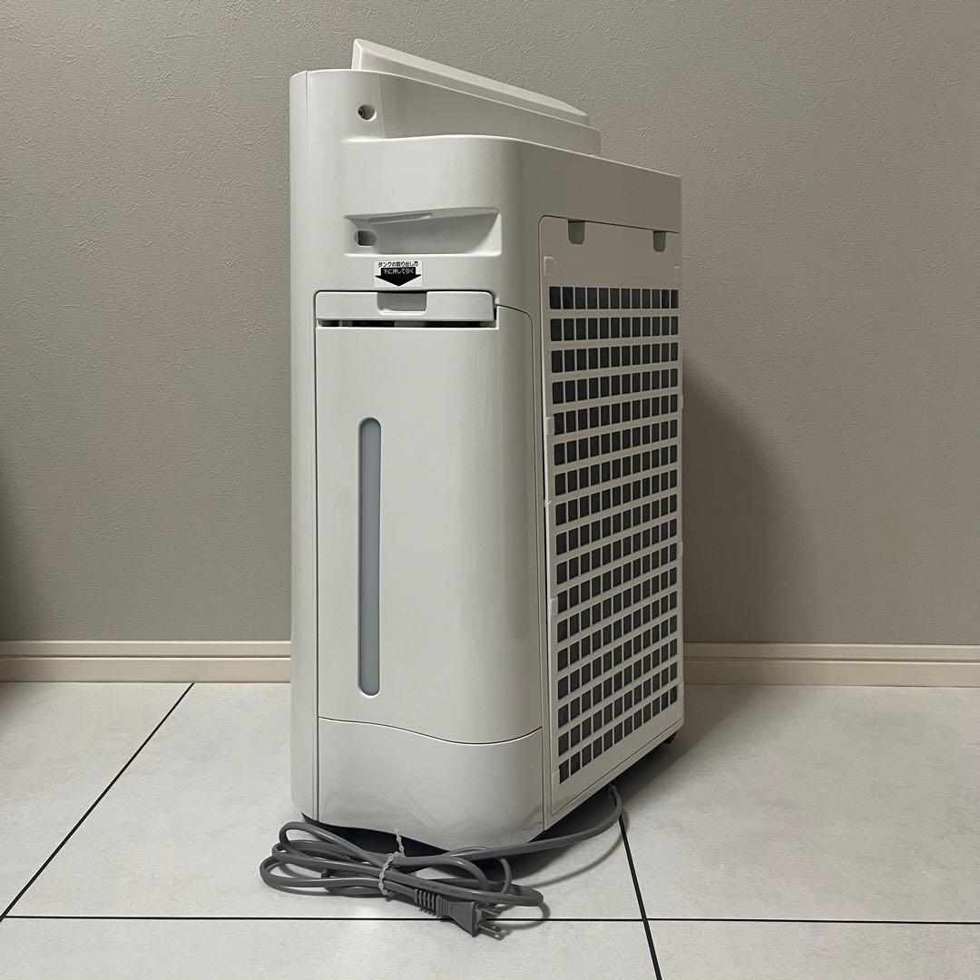 【SHARP】 加温空気清浄機 KC-R50-W 2023年製 ホワイト