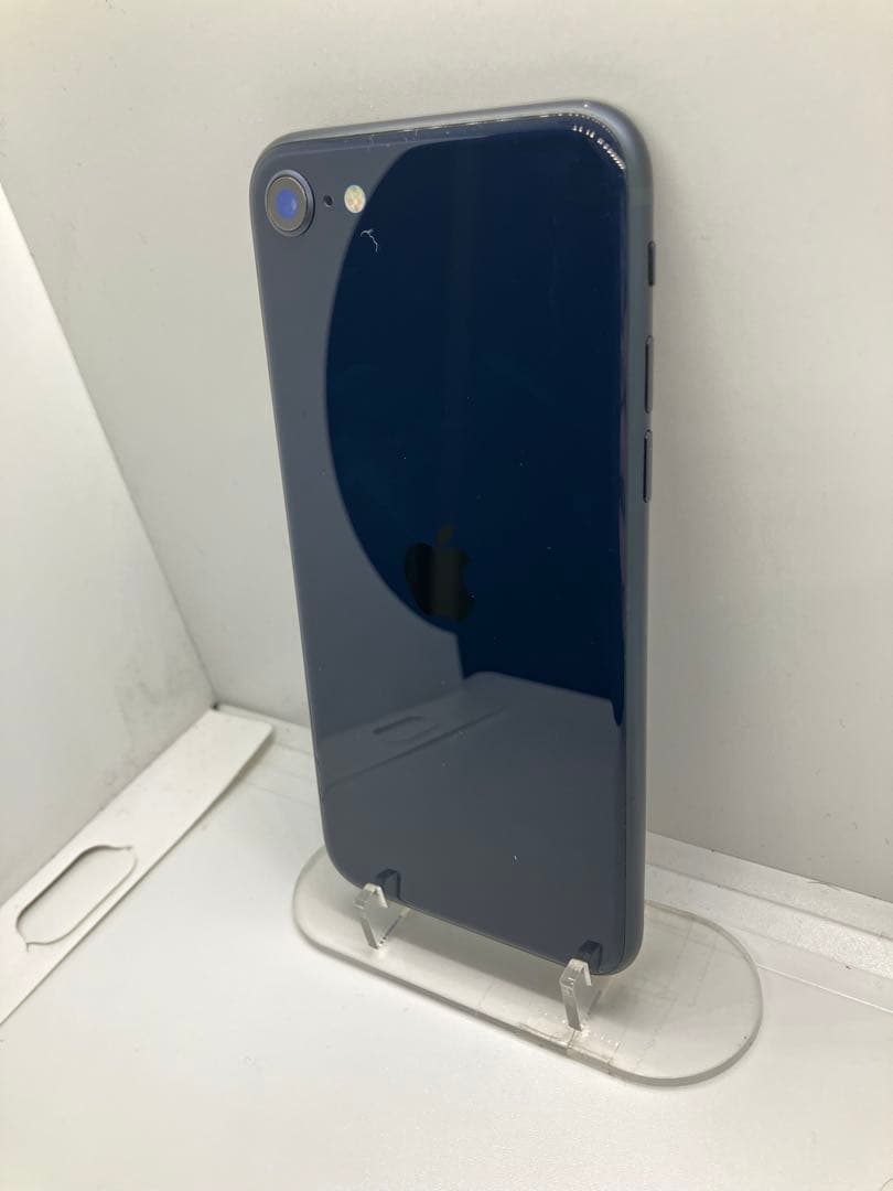 Apple iPhone SE3 64GB simフリー バッテリー100%美品