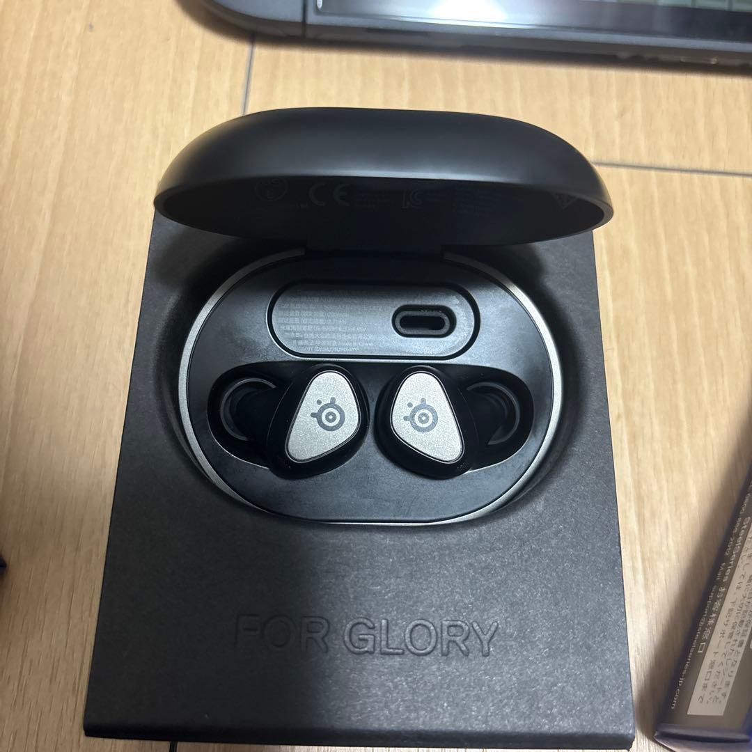SteelSeries Arctis Gamebuds ワイヤレスイヤホン
