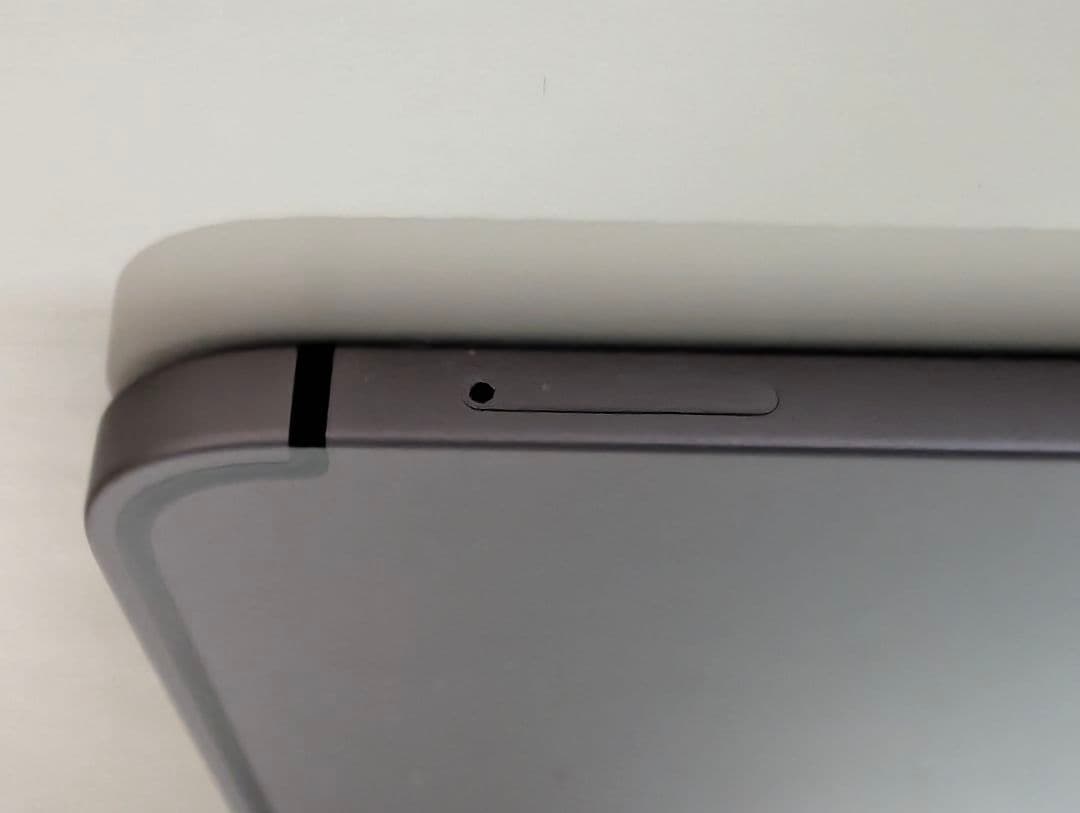 iPad Pro第2世代 512GB simフリー　バッテリー89%