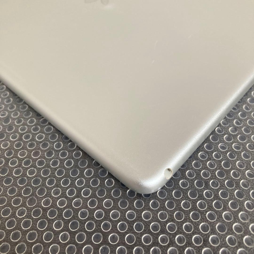 2806 電池最良好☆iPad Air2 第2世代 32GB WIFIモデル☆