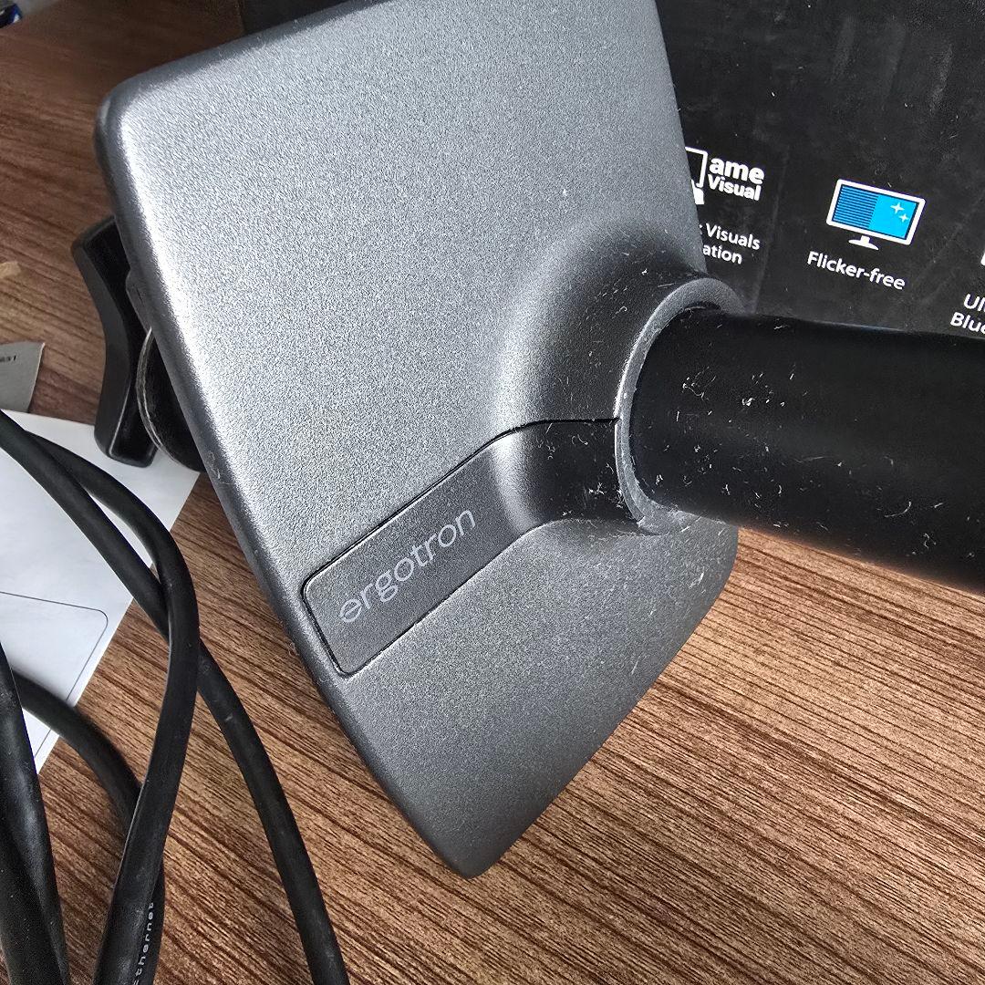 ASUS VG278 27インチ ゲーミングモニター ERGOTRON LX付き