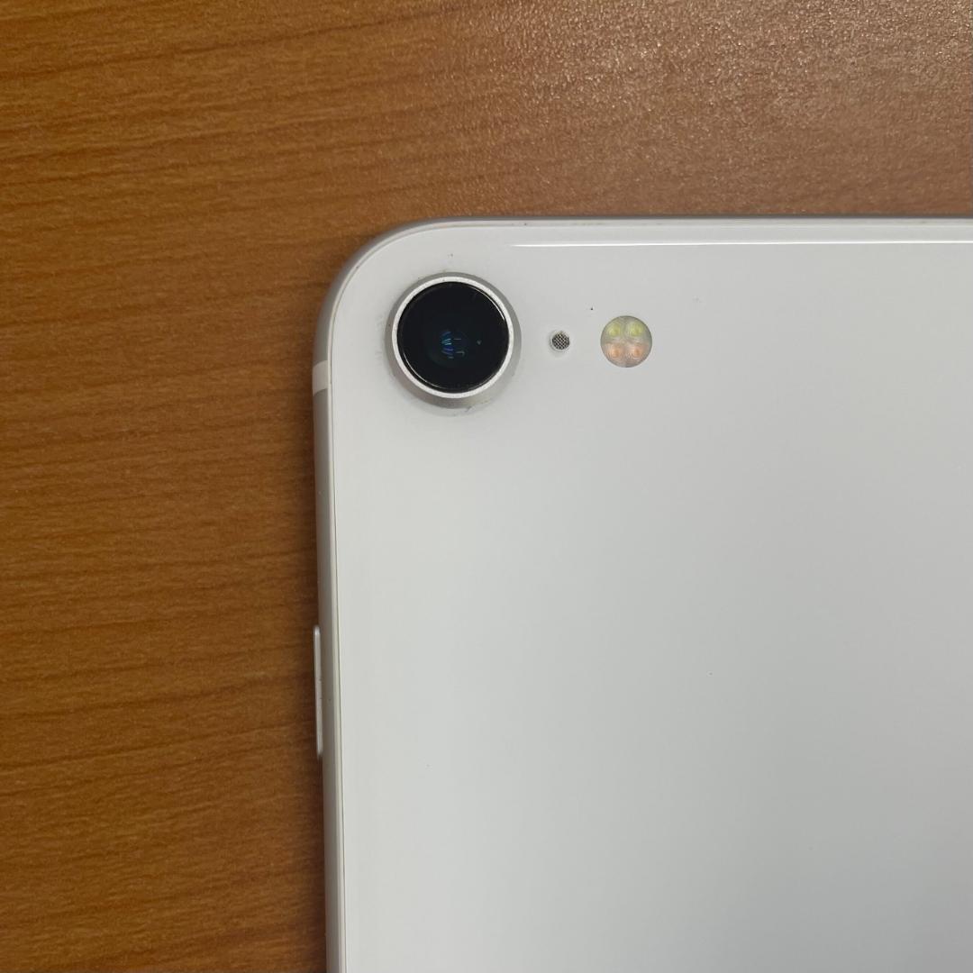 ま*ー様 動作確認済み iPhone SE 第2世代 64GB ID:G7700