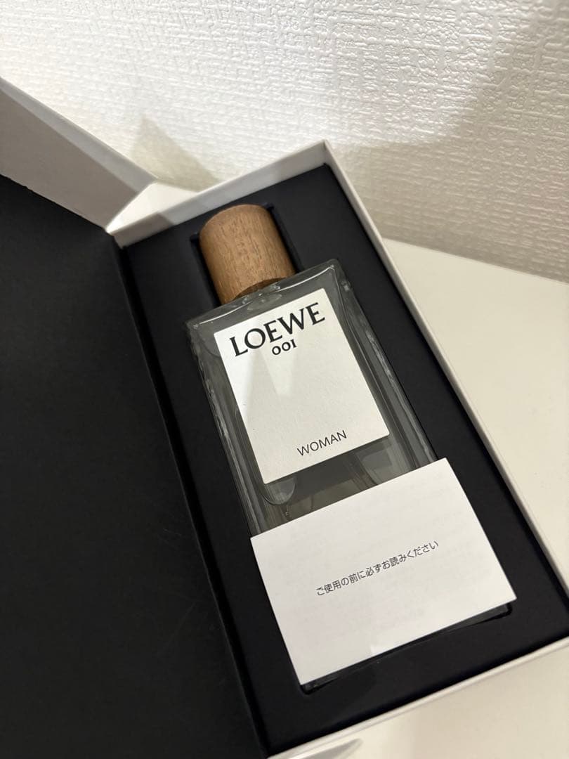 LOEWE 001 woman 香水 100ml 箱付き